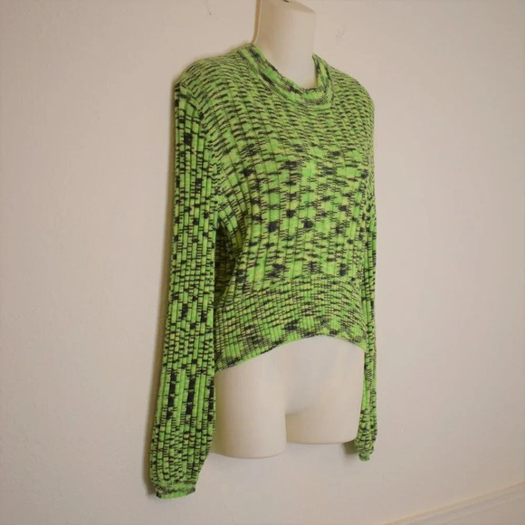 BLANK NYC Turtleneck Sweater Sz XS Balloon Sleeve Crop Neon Retro - Picture 5 of 16